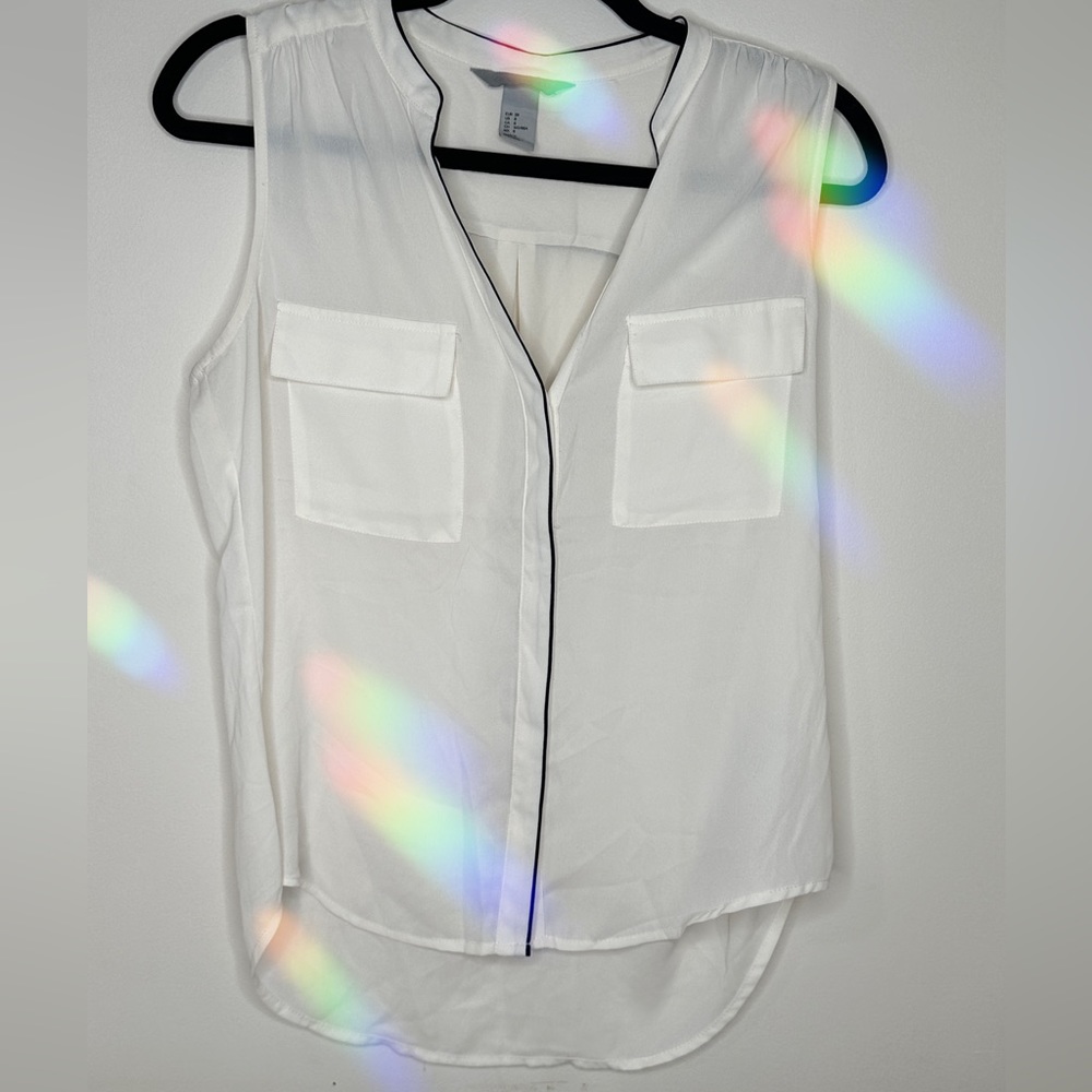 HM blouse size medium
